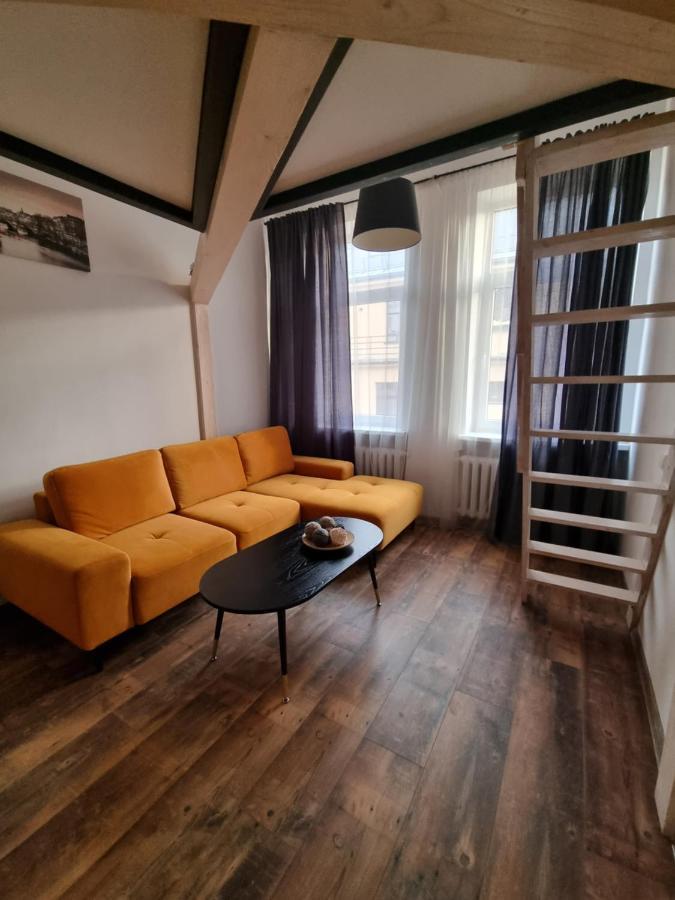 Dp Art 4 Old Town Self Check In Apartment Kaunas Exterior photo